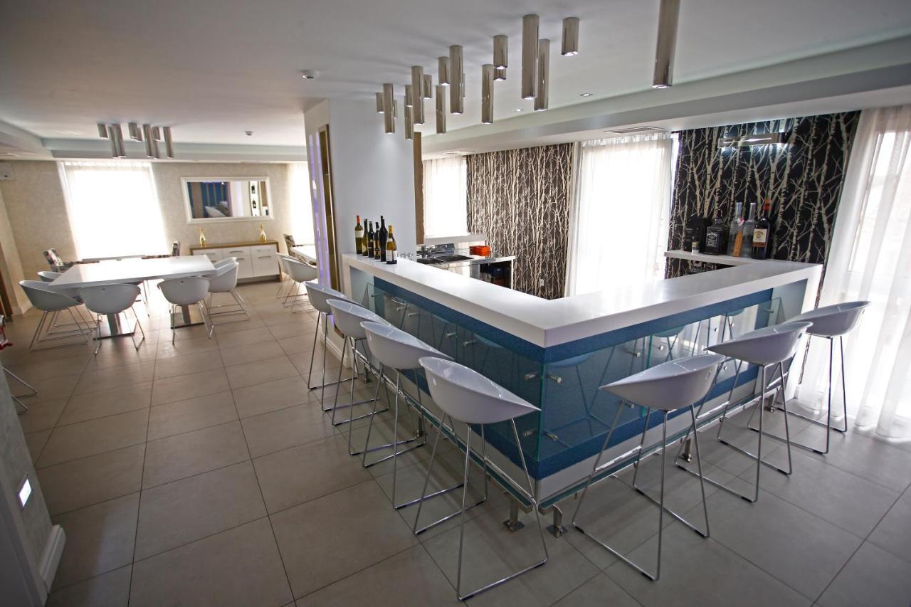Rox Motel Modrica Екстериор снимка